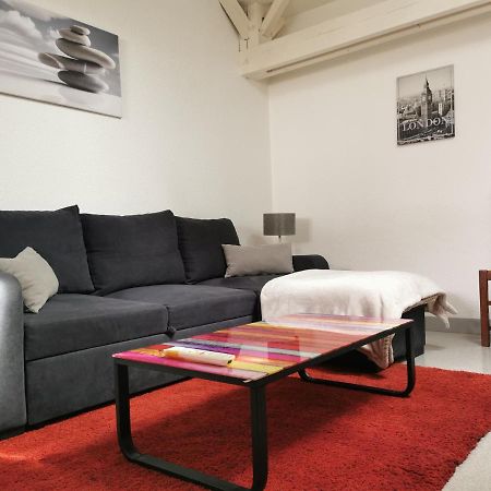 Appartement A 2 Minutes Du Centre Ville Avec Climatisation Périgueux Buitenkant foto